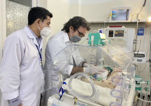 Hợp tác quốc tế giữa Bệnh viện sản nhi tỉnh và chuyên gia y tế Cu Ba:  Nâng cao chất lượng khám chữa bệnh.