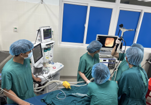 BVSN tỉnh triển khai nội soi phế quản ống mềm ở trẻ em.