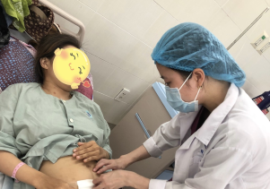 Mổ cấp cứu cứu sống bệnh nhân thai ngoài tử cung bị vỡ choáng