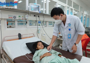 Lọc máu điều trị thành công cho bệnh nhân 8 tuổi