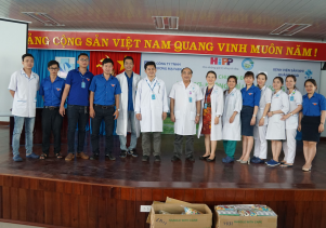 Nhân ngày quốc tế thiếu nhi 1/6: Hơn 300 phần quà được phát tặng và khám sàng lọc tim bẩm sinh miễn phí.
